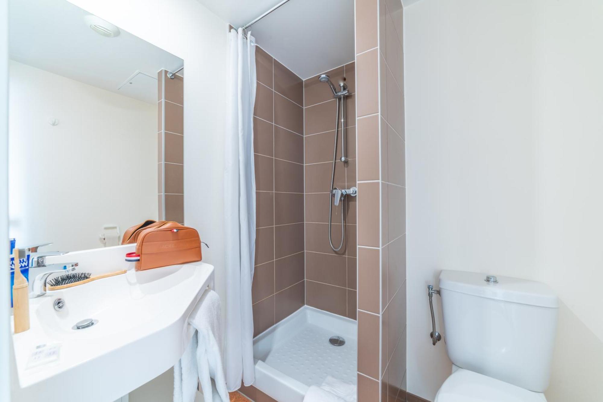 Montempo Apparthotel Paris-Velizy Buitenkant foto